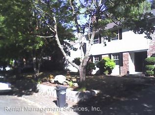 12155 SW Davies Rd, Beaverton, OR 97008