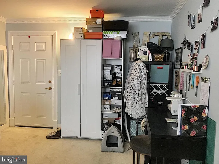 610 Madison St #205 — Photo 7