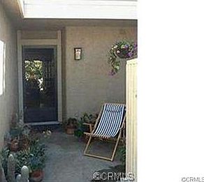 Private courtyard entry