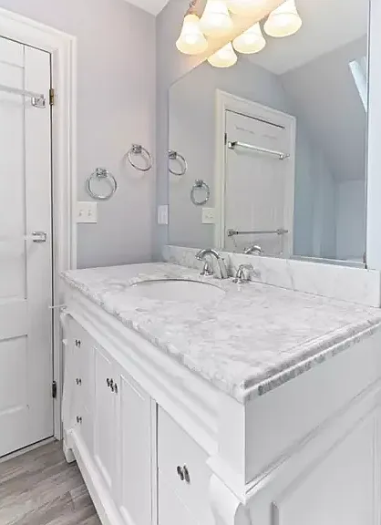 17 Lothrop St #2 — Photo 4