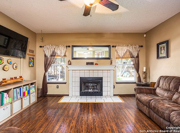 5th image of 11315 Enclave Cir