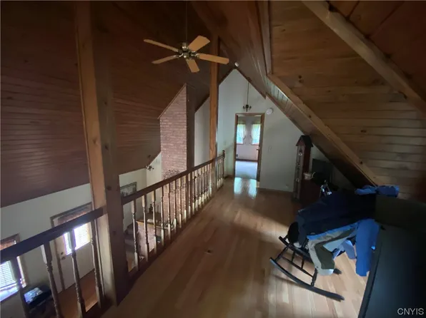 3704 Coleman Hill Rd, Jamesville, NY 13078