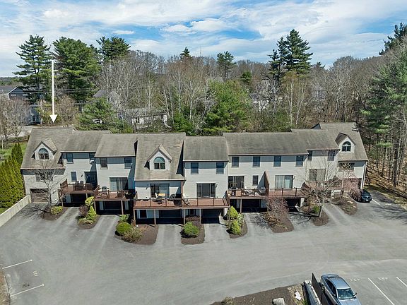 2nd image of 422 Ledgeview Drive