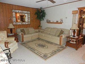 3rd image of 105 Hickory Ln