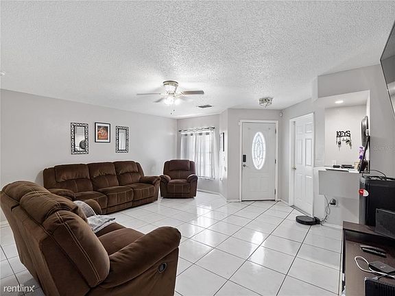 3rd image of 2146R Jessa Dr