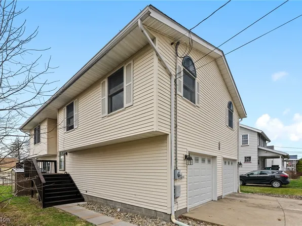 836 Lawrence Ave, Girard, OH 44420