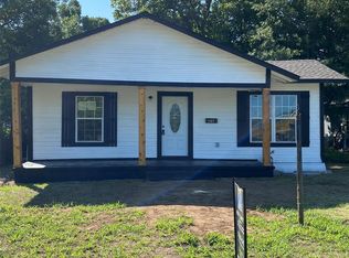 1427 W 9th Ave, Corsicana, TX 75110