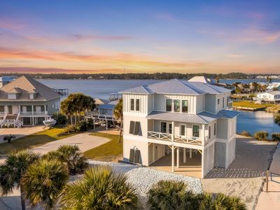 912 Shoreland Dr, Gulf Shores, AL, 36542