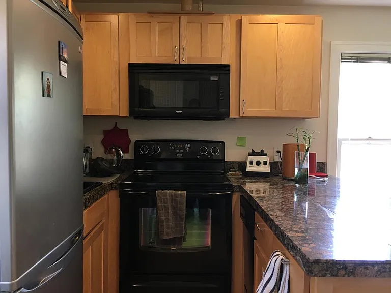 402 Maxwell Ave #3 — Photo 7