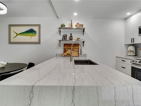 5th image of 3074 SW Sunset Trace Cir