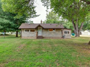 315 E Booth St, Tampico, IL 61283