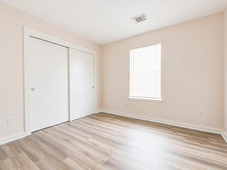 7322 Parkland Manor Dr — Photo 22