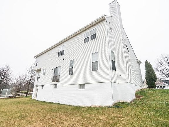 5th image of 35733 Winslow Ct