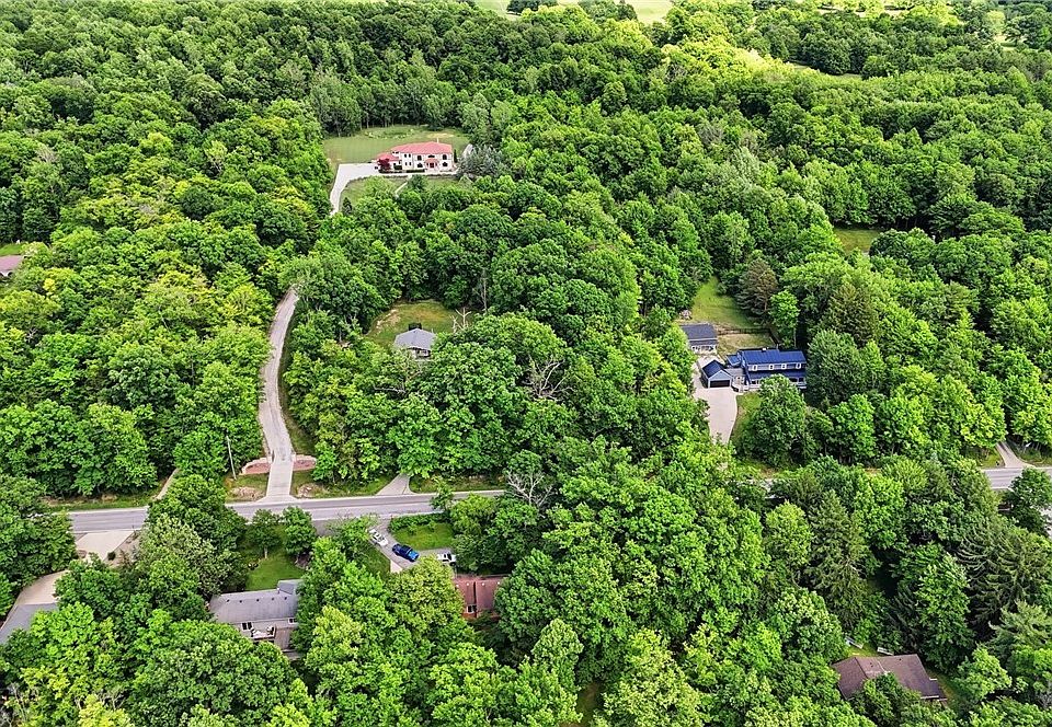 1st image of 333 River Rd