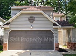 923 Ivystone Way, Newport News, VA 23602