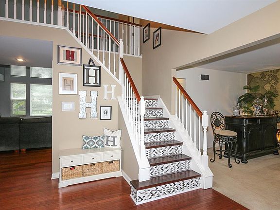 4th image of 1552 Hunt Club Dr