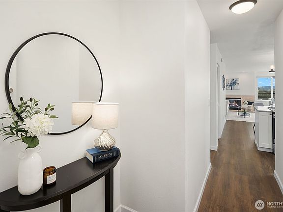 4th image of 150 Valley Street #302