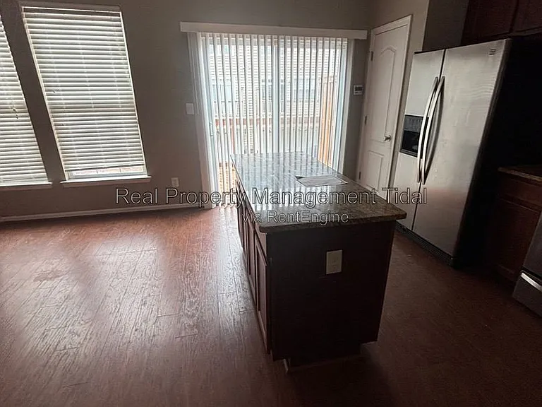 257 Carnelian St — Photo 7