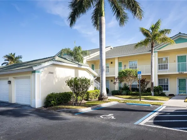 3260 Douglas DR #2-202, NAPLES, FL 34105