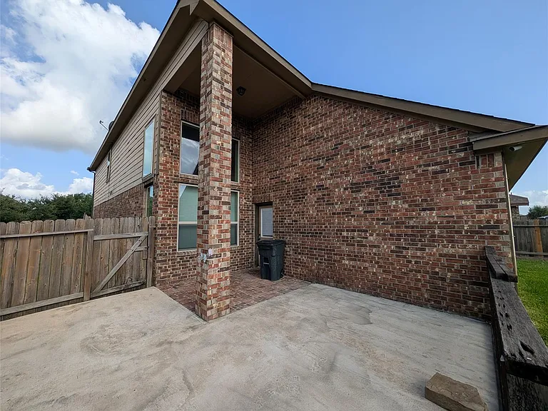 6614 Hunters Creek Ln — Photo 20