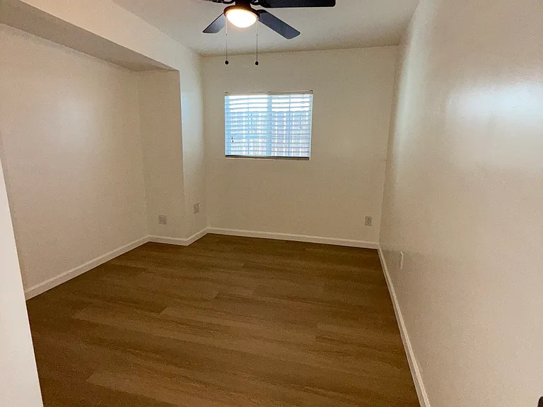 25539 Lane St #2 — Photo 9