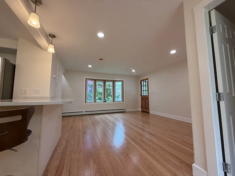 6 Griffin Ave #A — Photo 17
