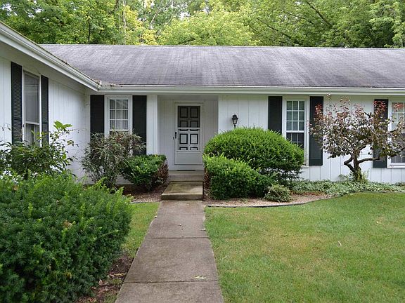2nd image of 1833 Kenilworth Dr
