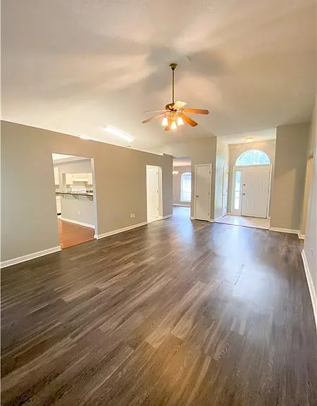 42 Cutler Dr — Photo 4