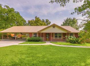 13 Raintree St, Huntsville, TX 77320