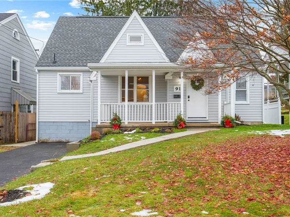 91 Violet St, Johnstown, PA 15905