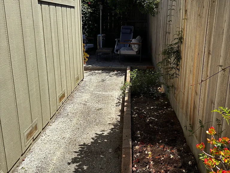258 Walk Cir — Photo 11