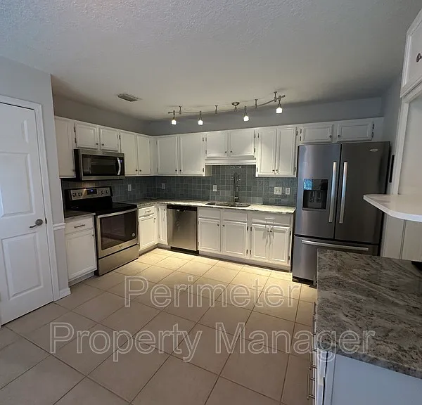 2867 Lantana Lakes Dr W — Photo 1