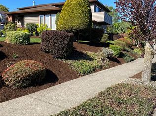 3203 SW Mawrcrest Pl, Gresham, OR 97080