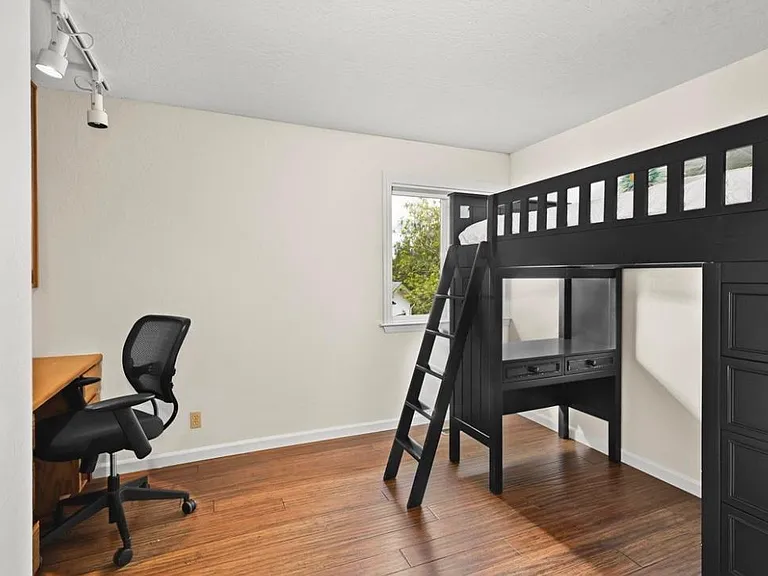 3623 Mahogany Ct — Photo 5