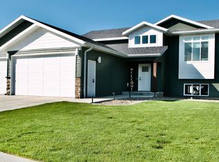 3826 Amari Loop NW, Mandan, ND 58554