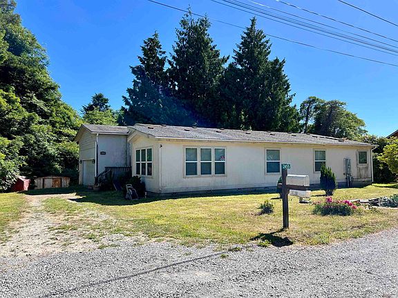 2nd image of 2455 Dodane Ave