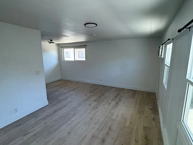7566 Fillmore Dr — Photo 2