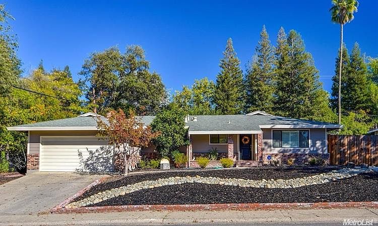 1st image of 5616 Primrose Dr