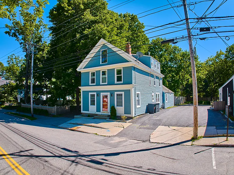 84 E Main St — Photo 4