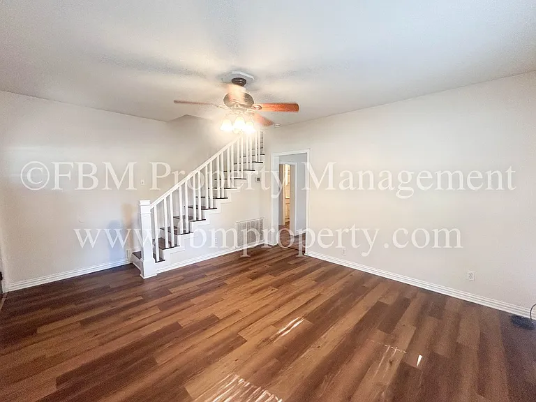 10693 S FM 148 — Photo 6