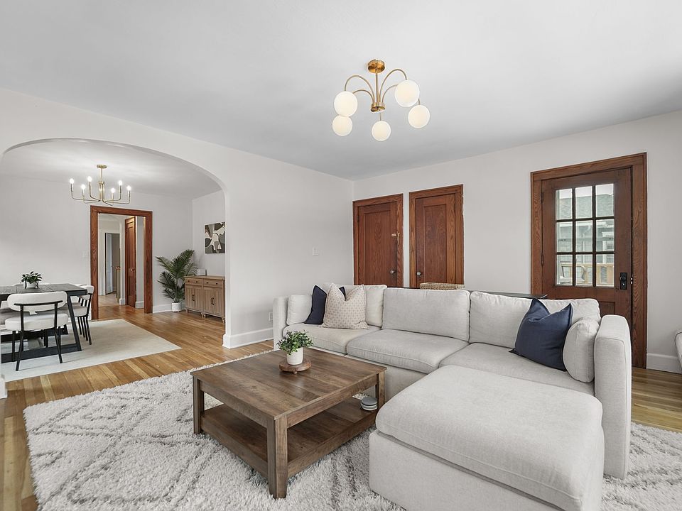 1st image of 11 Kneeland Ave #2