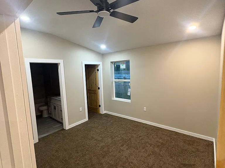 37390 W 5th St #2 — Photo 10