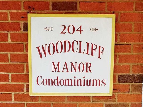 4th image of 204 Woodcliff Ave APT C3