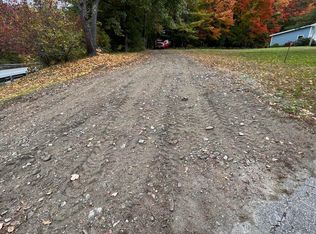 204 Pleasant St, Mechanic Falls, ME 04256