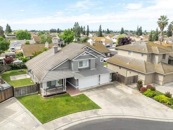 2505 Mission Ct, Escalon, CA 95320