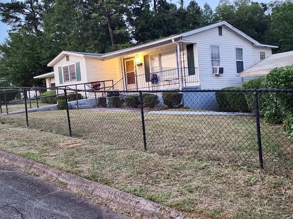 401 Roger Brawner Ave, Manchester, GA 31816