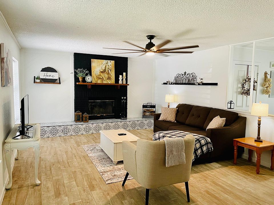 1st image of 515 Mahota Dr