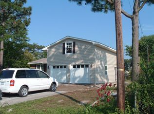 318 Yulan Dr, Wilmington, NC 28412