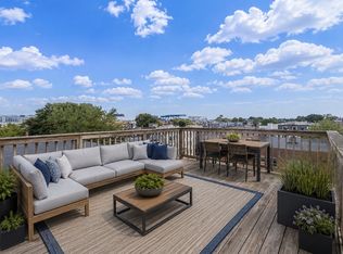 735 E 3rd St #3, South Boston, MA 02127