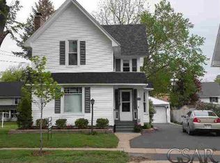 309 E King St, Owosso, MI 48867